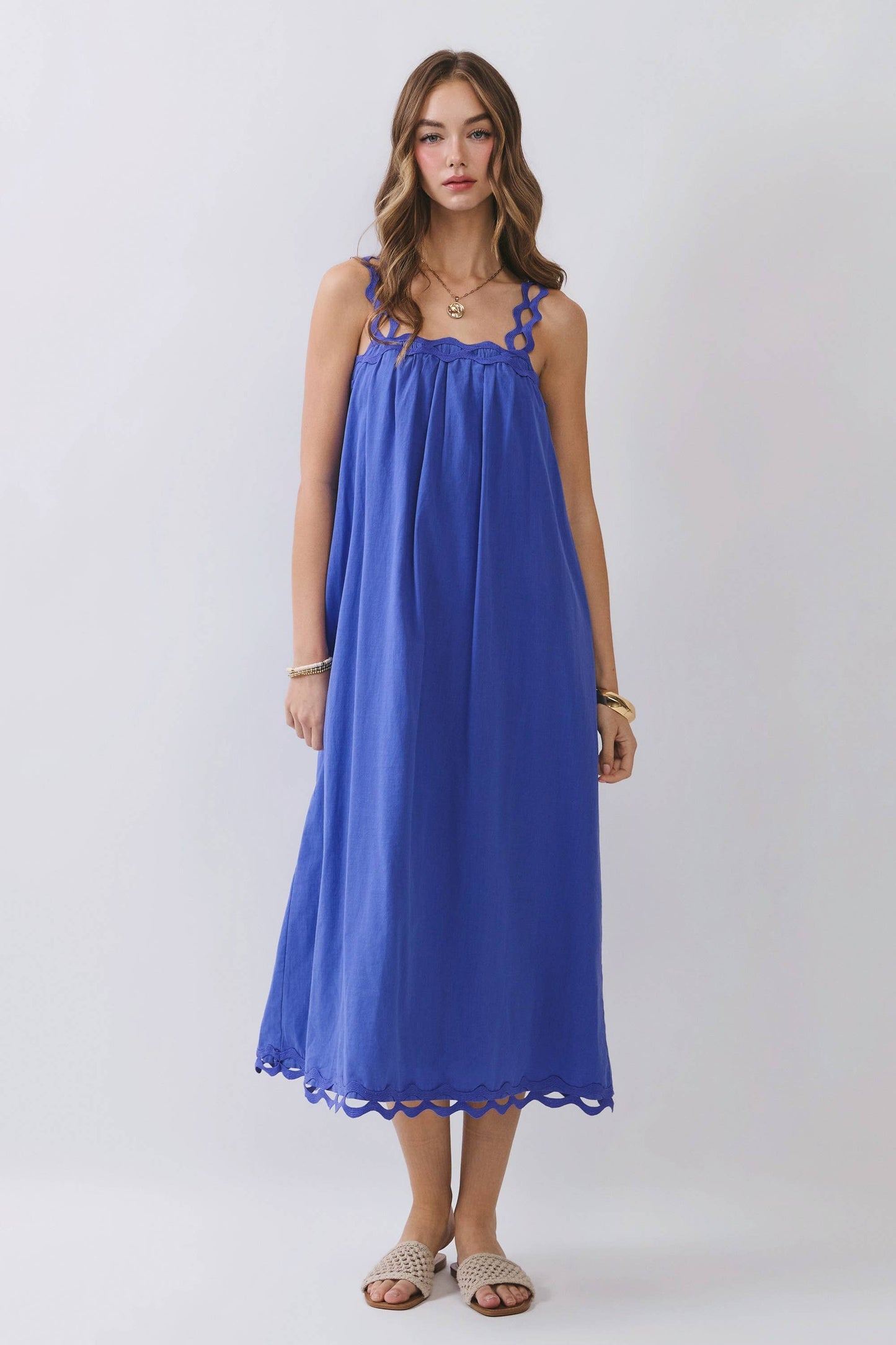 CD07116-Scallop Strap Relaxed Fit Midi Dress: Blue / M