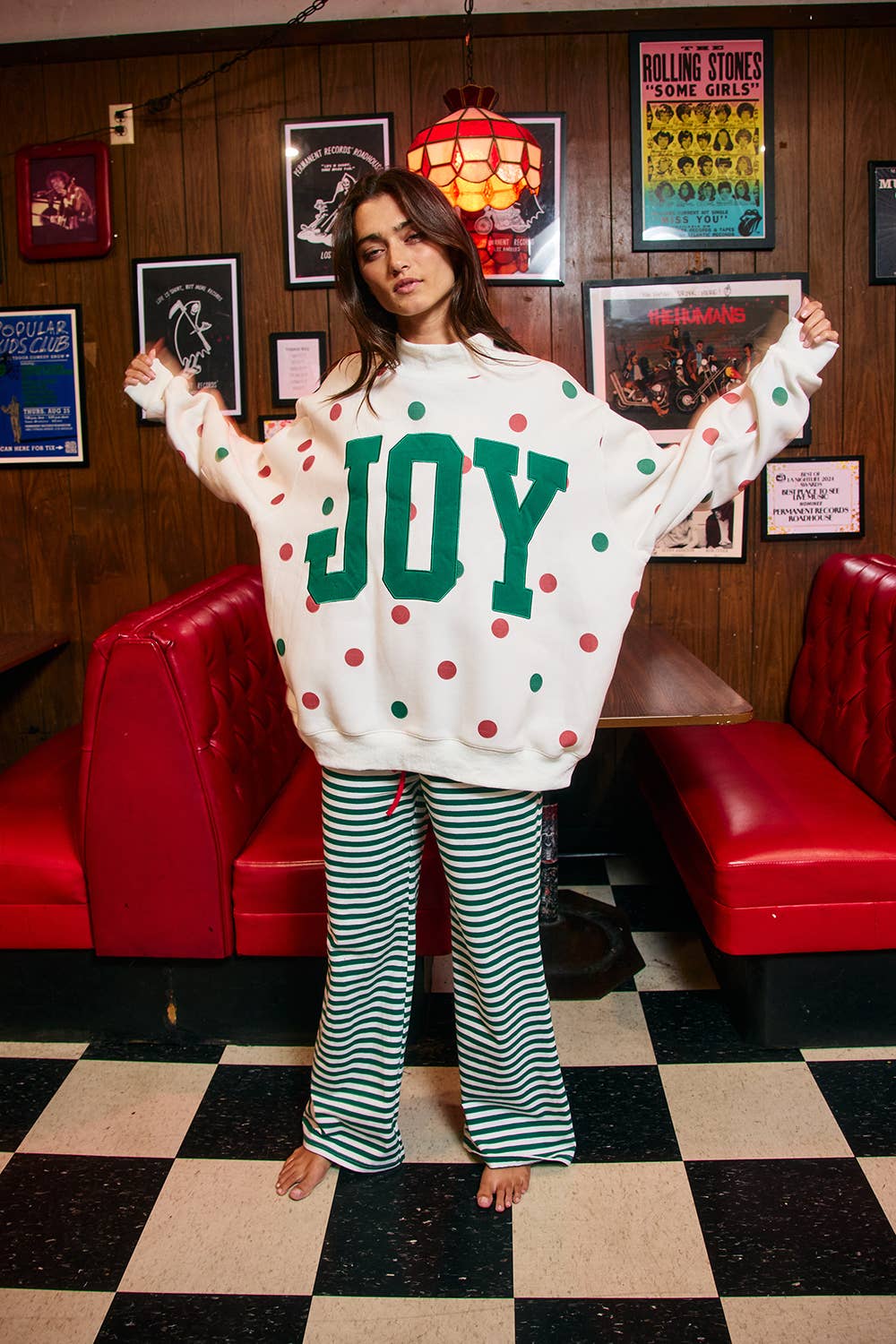 IT2594E-JOY | 'JOY' Applique Patch Polka-Dot Sweatshirt: Cream / S/M