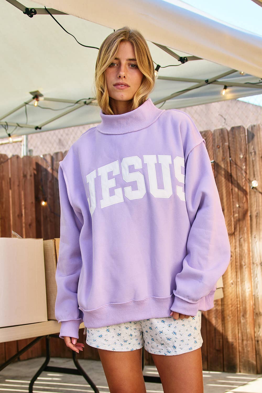 IT2594E-JESUS  'JESUS' Embroidered Mock Neck Sweatshirt : LAVENDER / S/M-L/XL (3-3)
