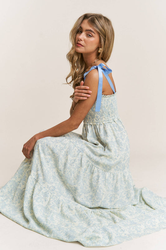 Empire Neck Line Floral Tiered Maxi Dress: Floral Blue / L