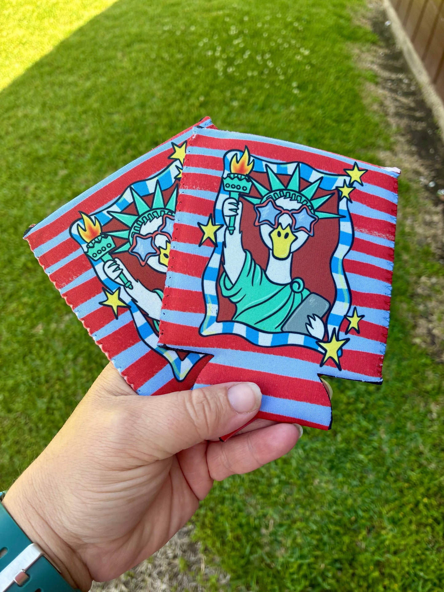 Silly goose patriotic Statue of Liberty koozies: Slims