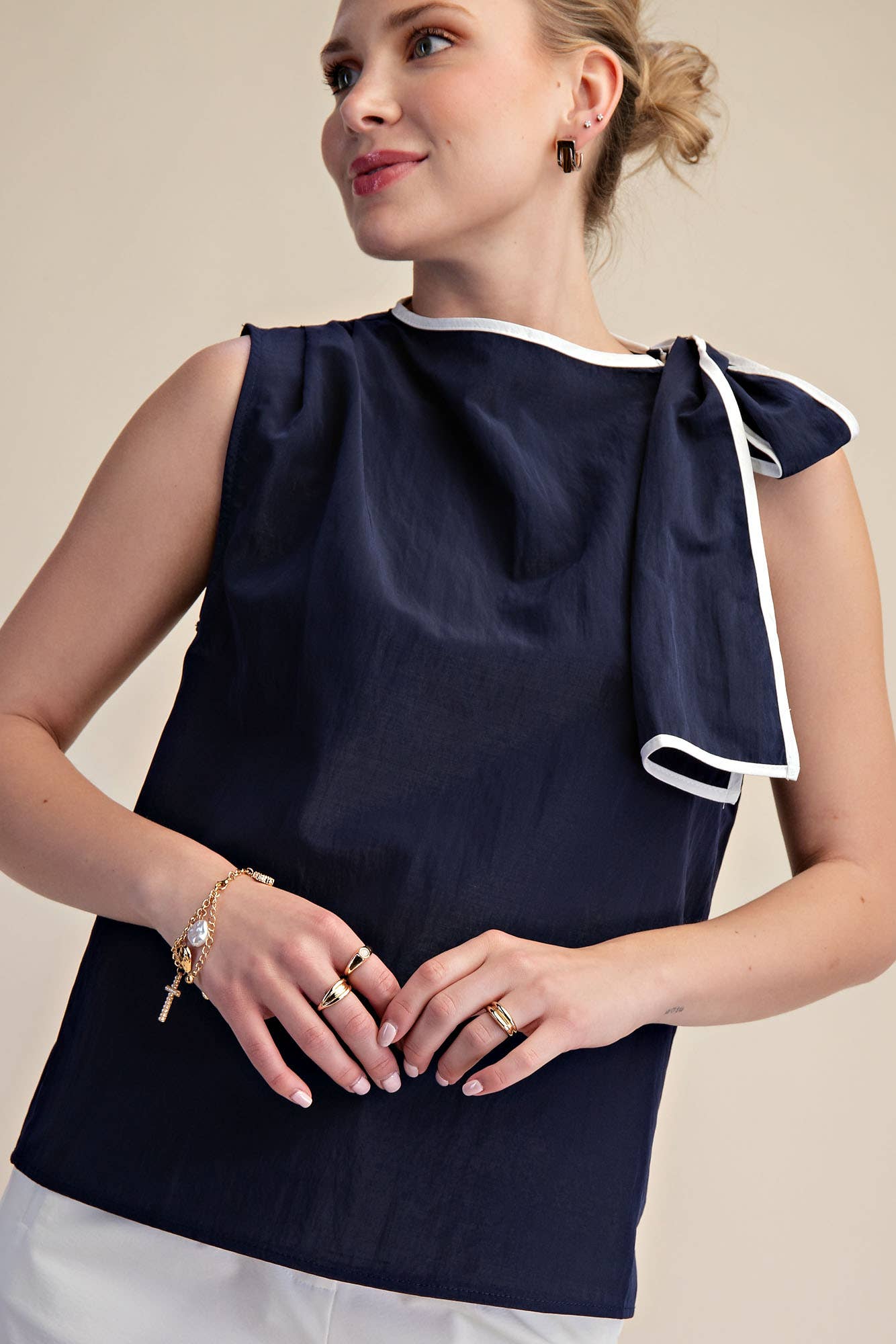 Asymmetric Pleated Shoulder Contrasting Bow Top: White / S