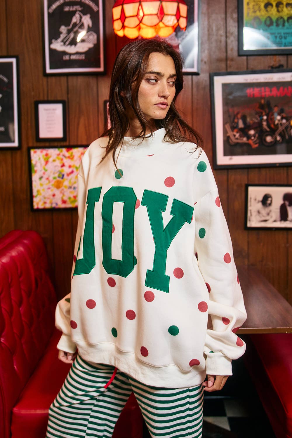 IT2594E-JOY | 'JOY' Applique Patch Polka-Dot Sweatshirt: Cream / S/M