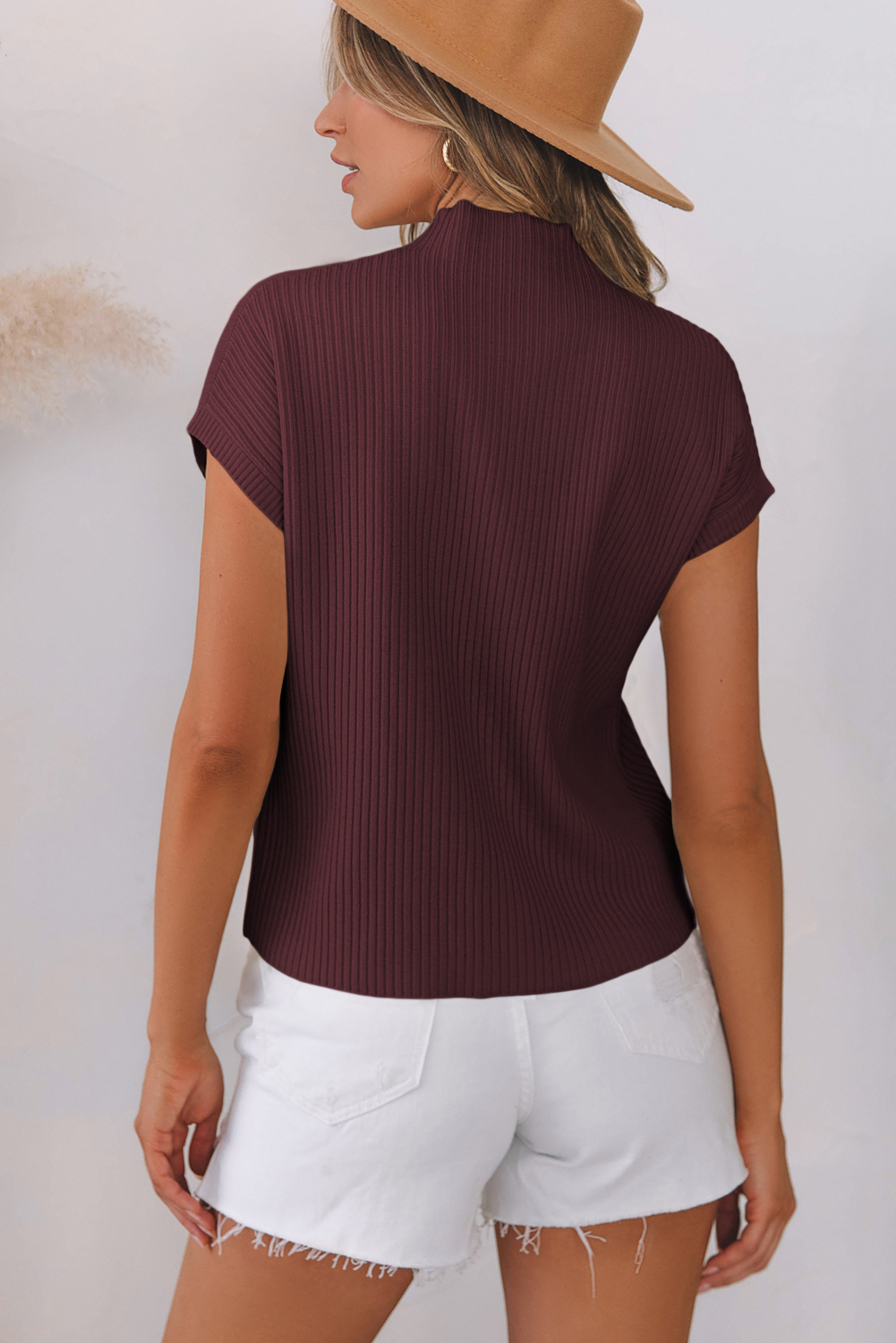 Oatmeal Patch Pocket Ribbed Knit Short Sleeve Sweater: Oatmeal / 50%Viscose+28%Polyester+22%Polyamide / L