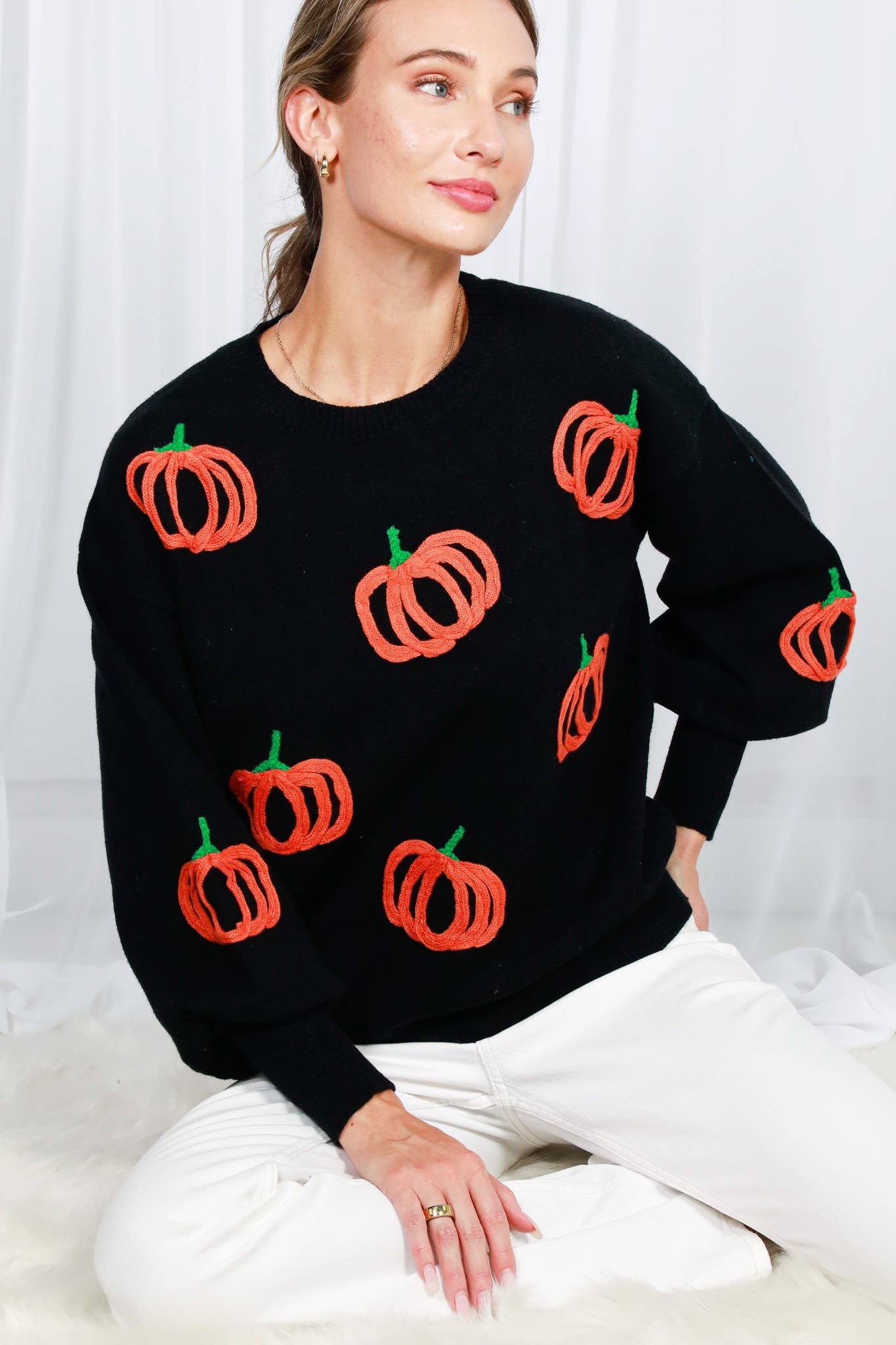 Pumpkin Embroidered Crew Neck Knitted Sweater Top VT82559: Cream / M