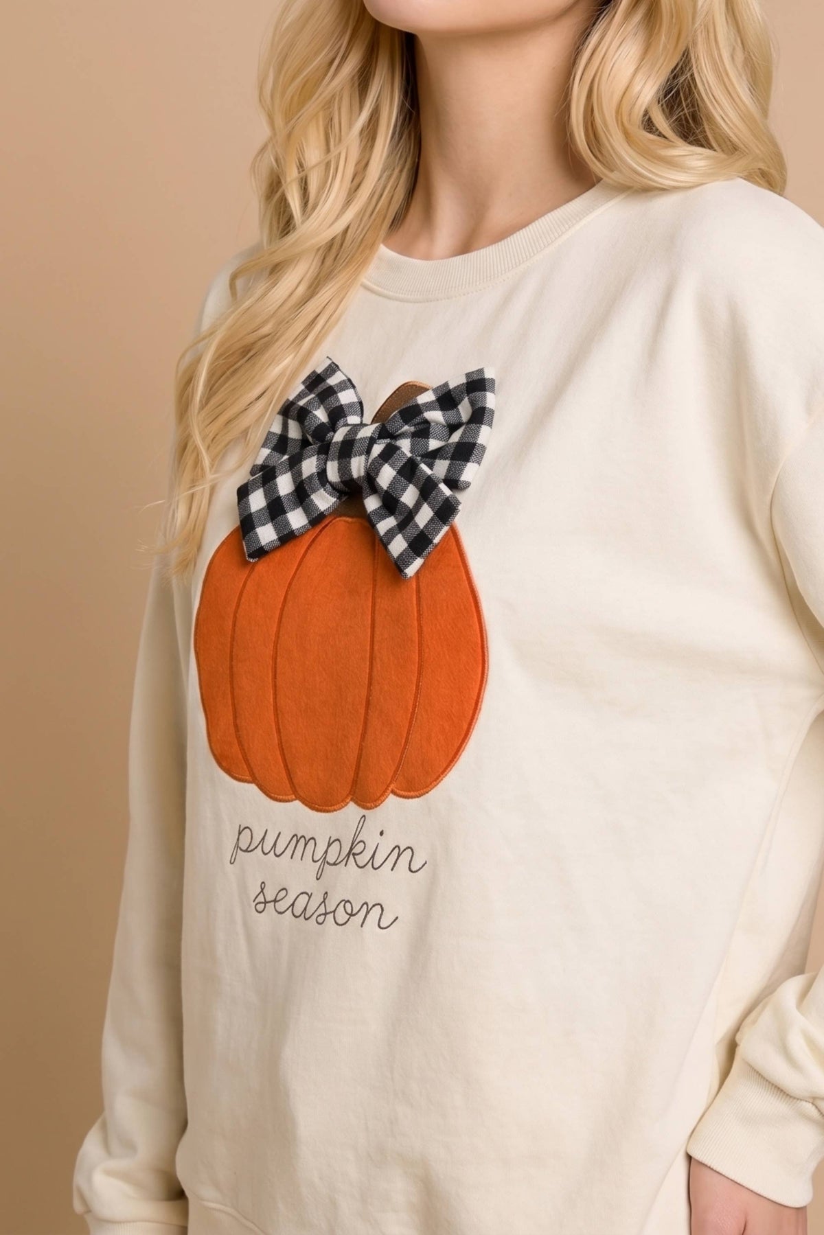 Pumpkin Season Gingham Bow Graphic Sweatshirt: CREAM / S-M-L (2-2-2)
