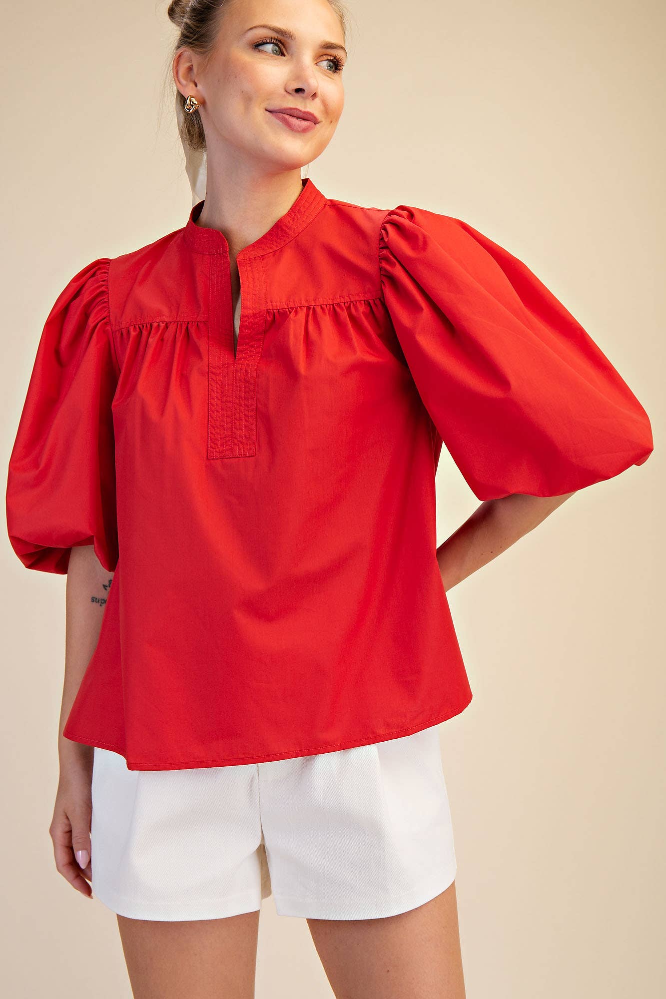China Collar V-Neck Bubble Sleeve Poplin Top: Red / M