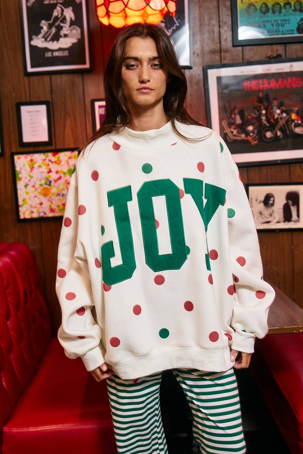 IT2594E-JOY | 'JOY' Applique Patch Polka-Dot Sweatshirt: Cream / L/XL