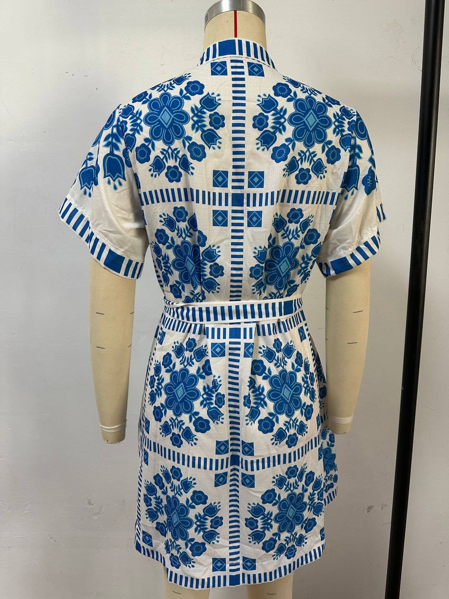 Casual fashion printed lace-up waist loose dress: BLUE / (M) 1